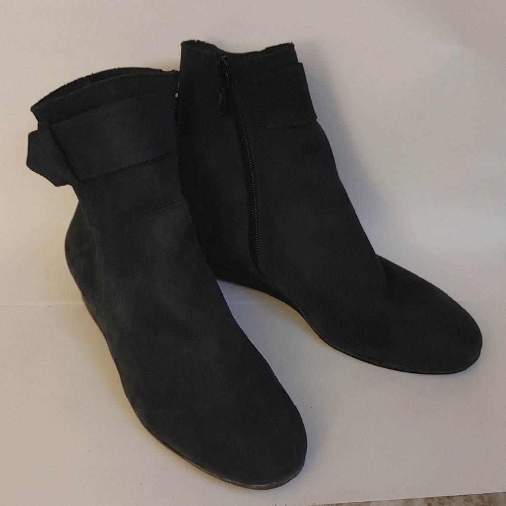 Arche Navy Nubuck Boots Size 6